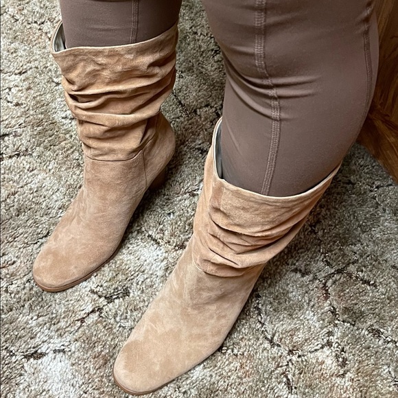 Vintage Colin Stuart Tan Suede Slouch Boots, Size 8, NWOT - Picture 7 of 10